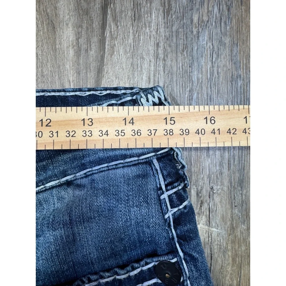 True Religion Jeans Ricky Mens 28x32 Medium Wash Relaxed Straight White T Stitch